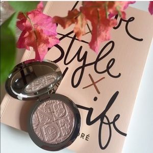 Dior skin Nude Air 001 Glowing Gardens 🍃🌸